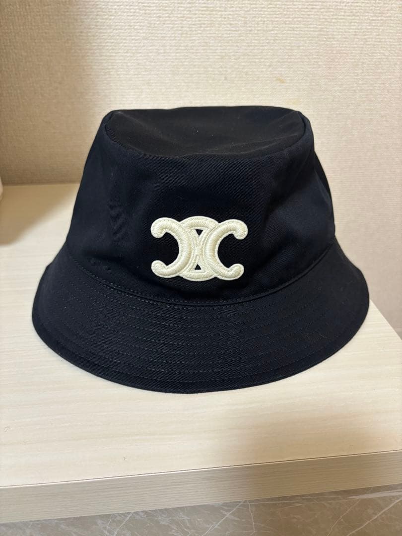 セリーヌ CELINE トリオンフ バケットハット