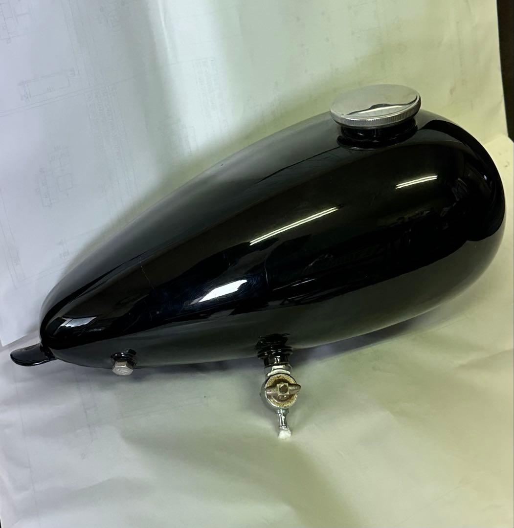 シベリアさま専用　マスタングタンク　ハーレー　チョッパー　パン　ショベル