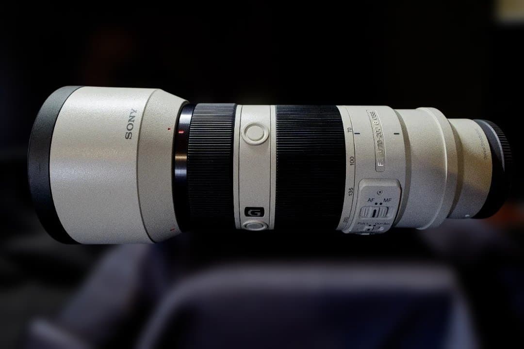 SONY FE 70-200mm G OSS レンズ