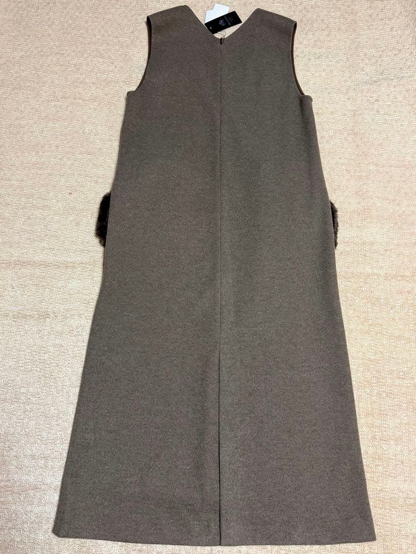 ☆新品☆ブラーミン ライトブラウン Vネック ファーポケット ジャンパースカート