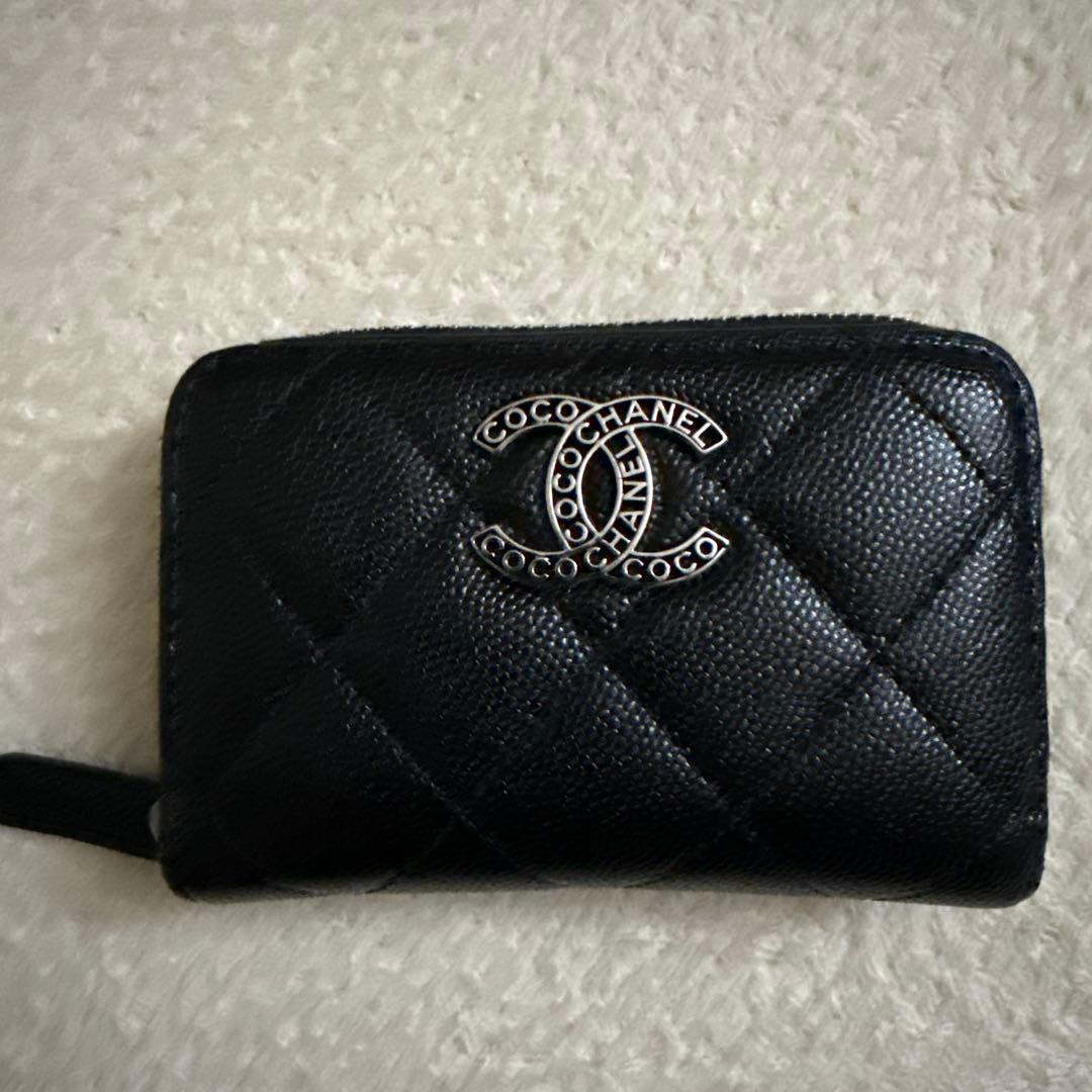 maya様 CHANEL ブラック ケース