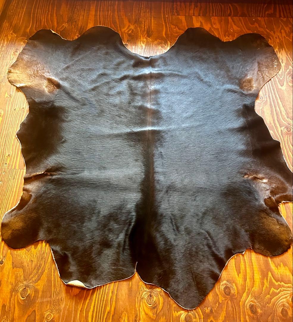 値下げ‼️希少カラー　カウラグ　ハラコ　ラグ