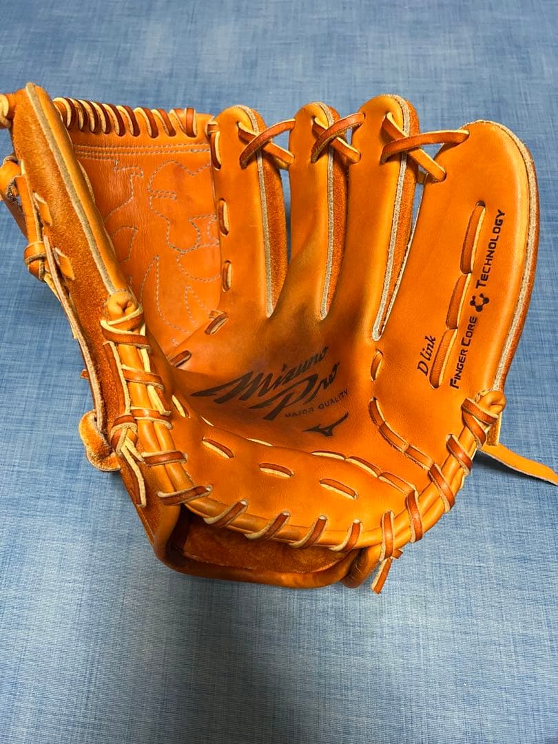 最終値下げ　ミズノプロ硬式投手用グローブ　30周年記念モデル