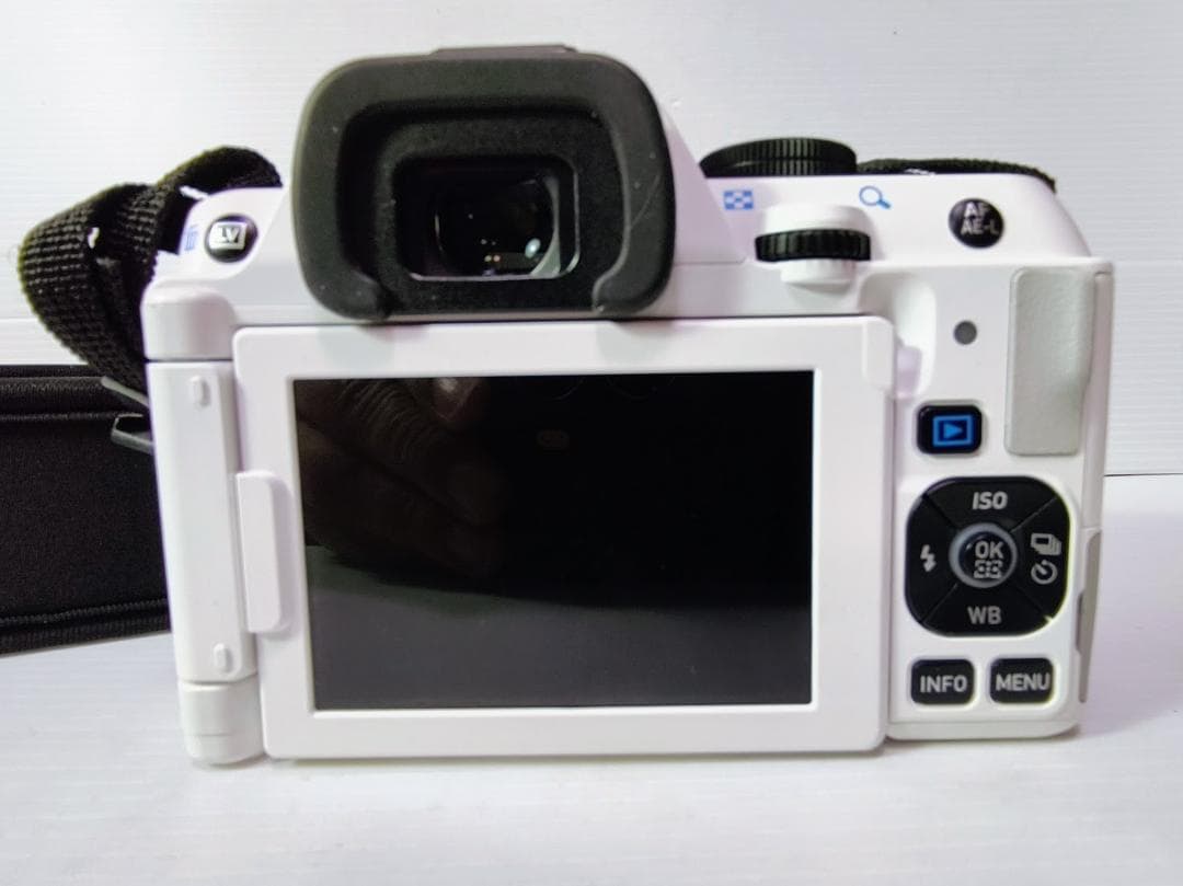 【黒死病対策】ペンタックス PENTAX K-S2 綺麗なホワイト