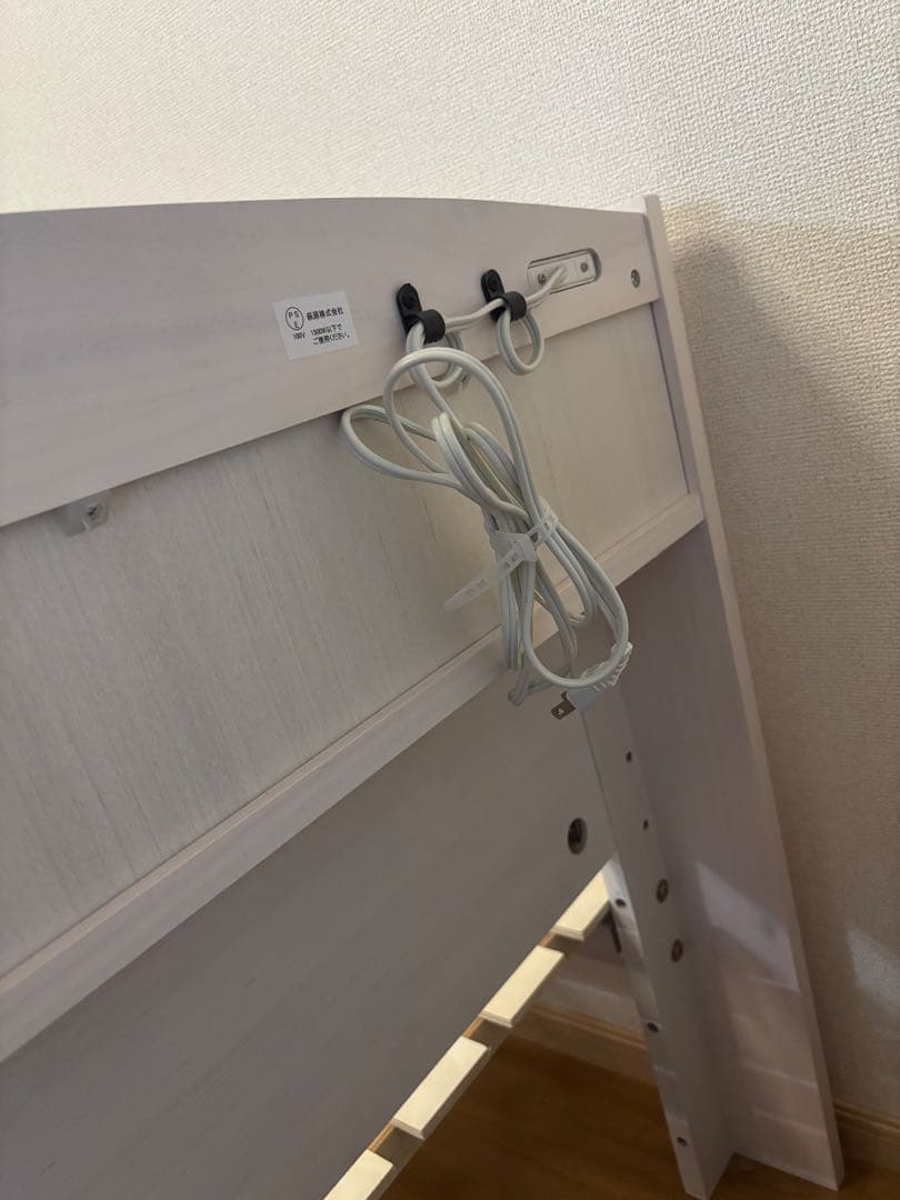 ニトリ 宮付き組み立てすのこベッド 2口コンセント 10月26日までの限定出品