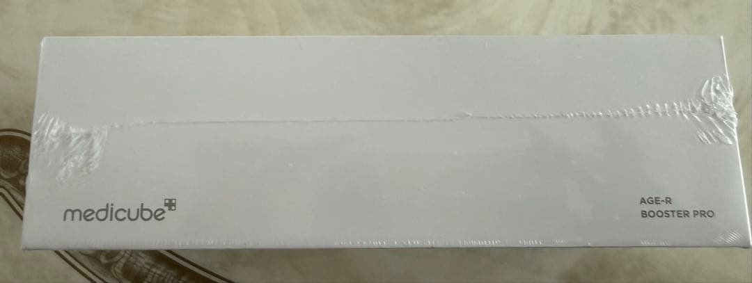 medicube AGE-R BOOSTER PRO 美容器