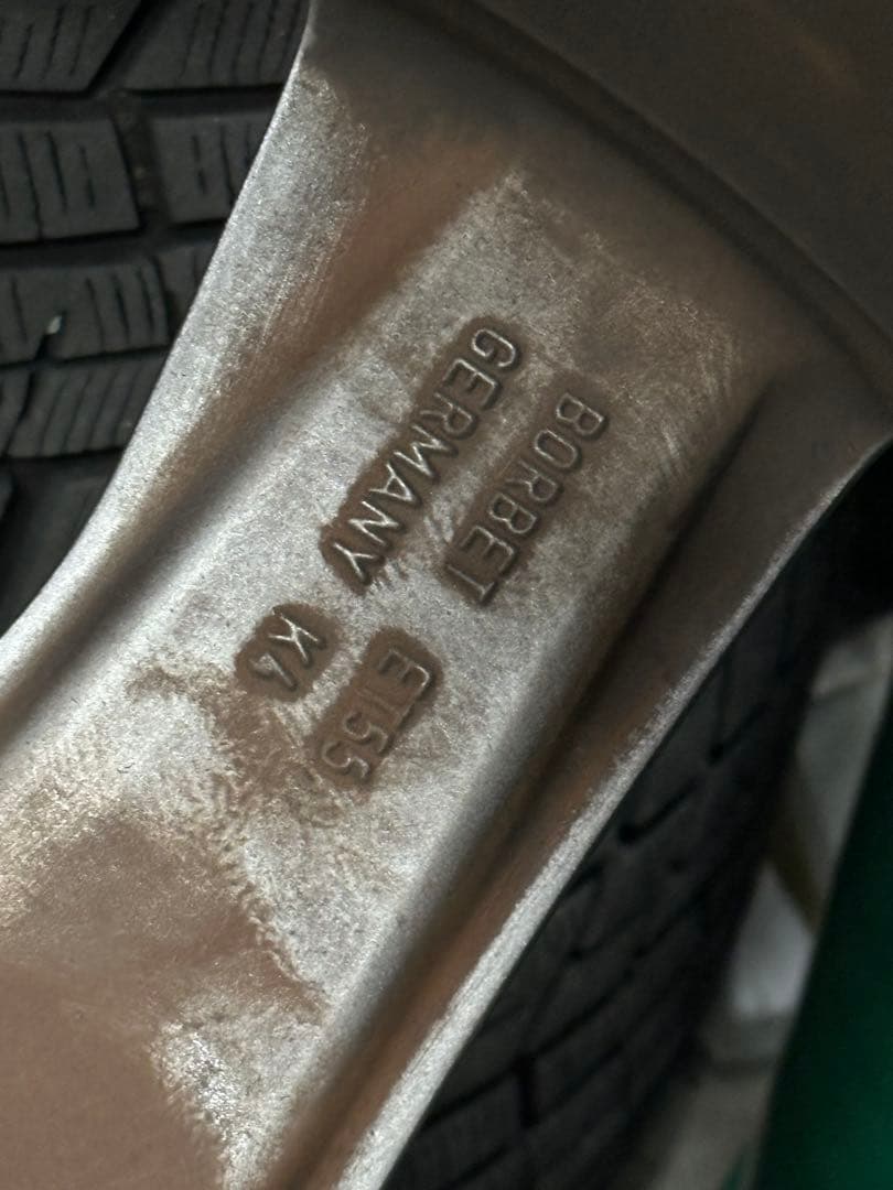 ボルボ V60 純正アルミホイール 18インチ ＋ ヨコハマ 235/40R18