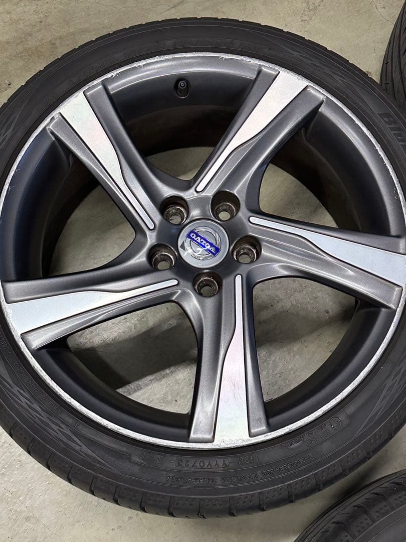 ボルボ V60 純正アルミホイール 18インチ ＋ ヨコハマ 235/40R18