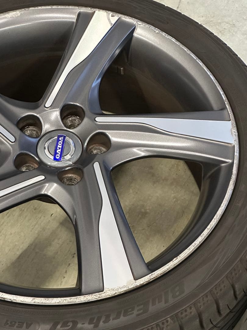 ボルボ V60 純正アルミホイール 18インチ ＋ ヨコハマ 235/40R18