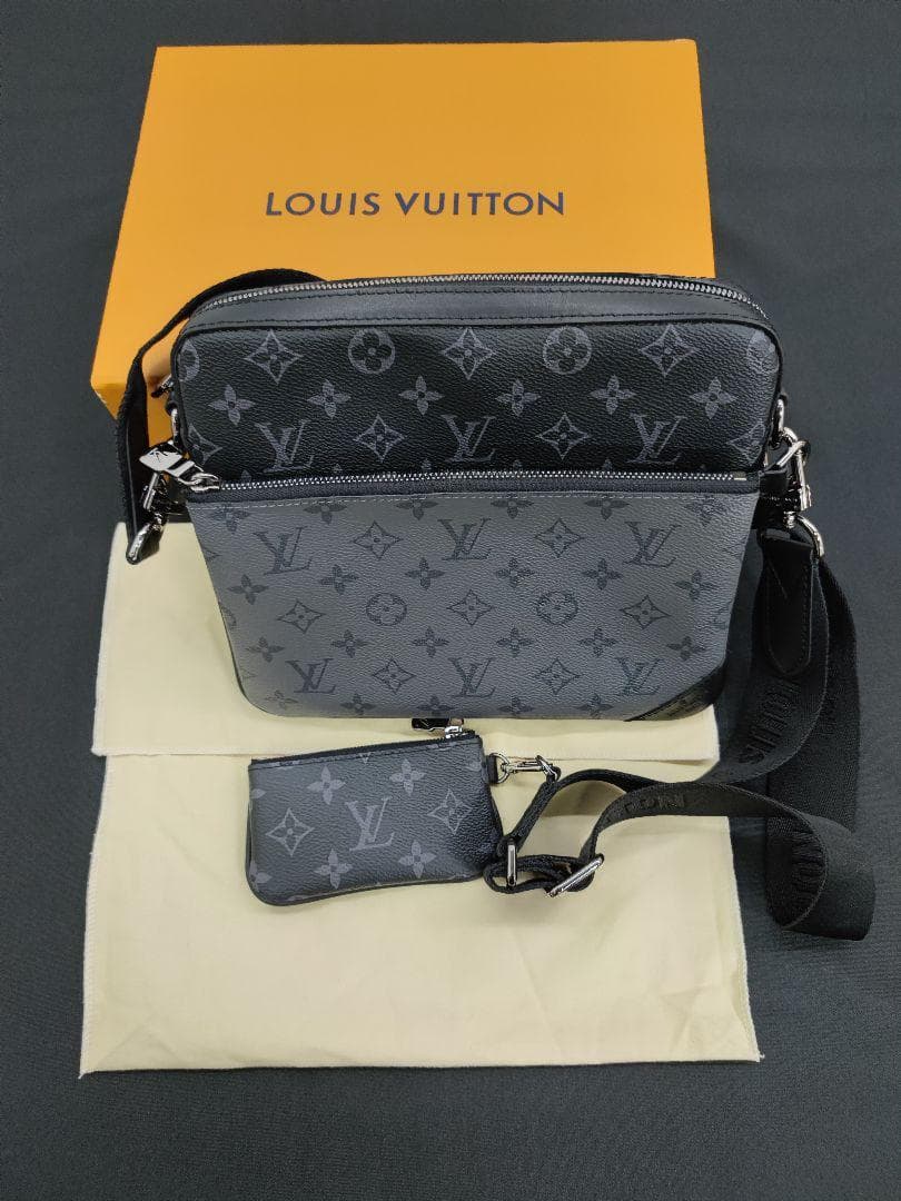 トリオメッセンジャー　ショルダー