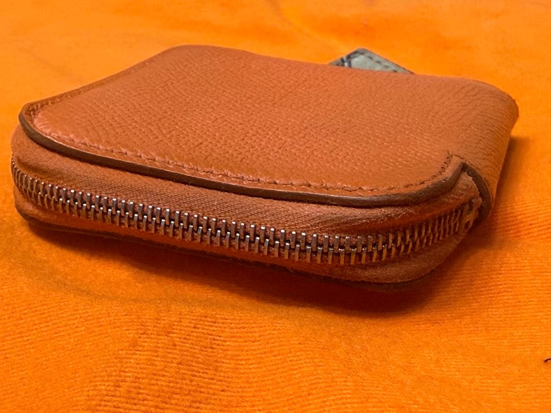 新年価格　HERMES エルメス アザップ コンパクト シルクイン ケース