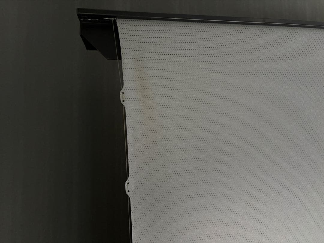 VIVIDSTORMスクリーン110インチ 環境光弱化（alr） 長焦点