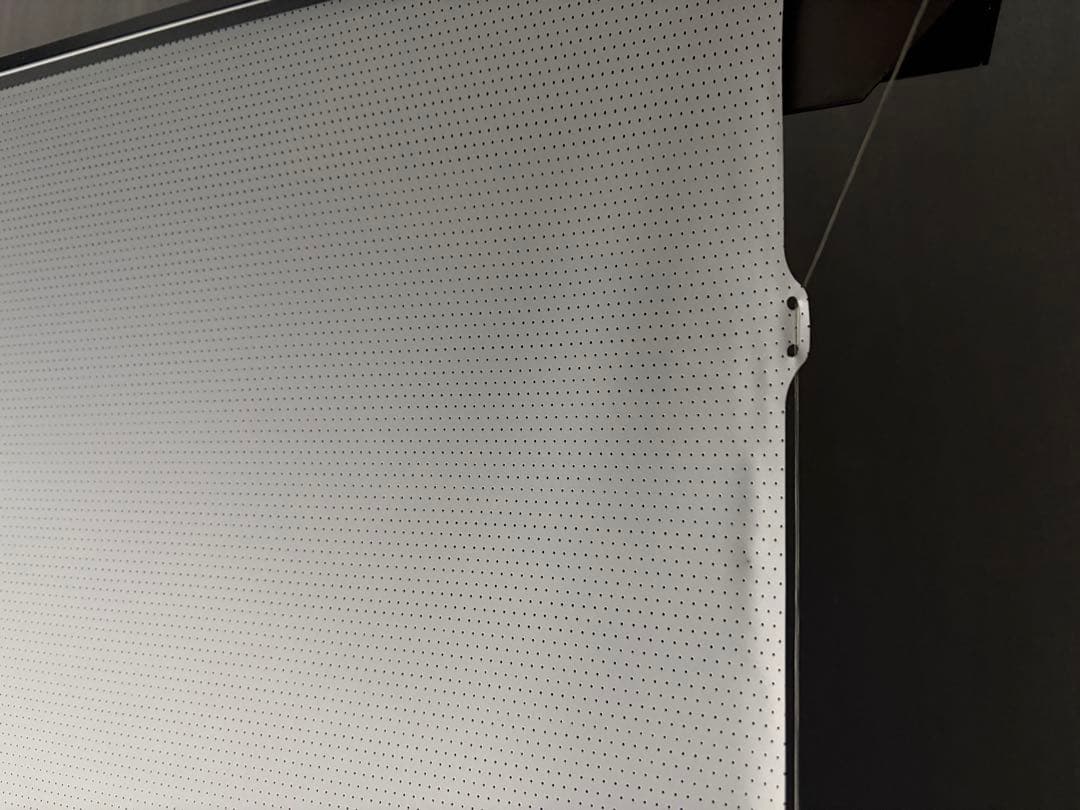 VIVIDSTORMスクリーン110インチ 環境光弱化（alr） 長焦点