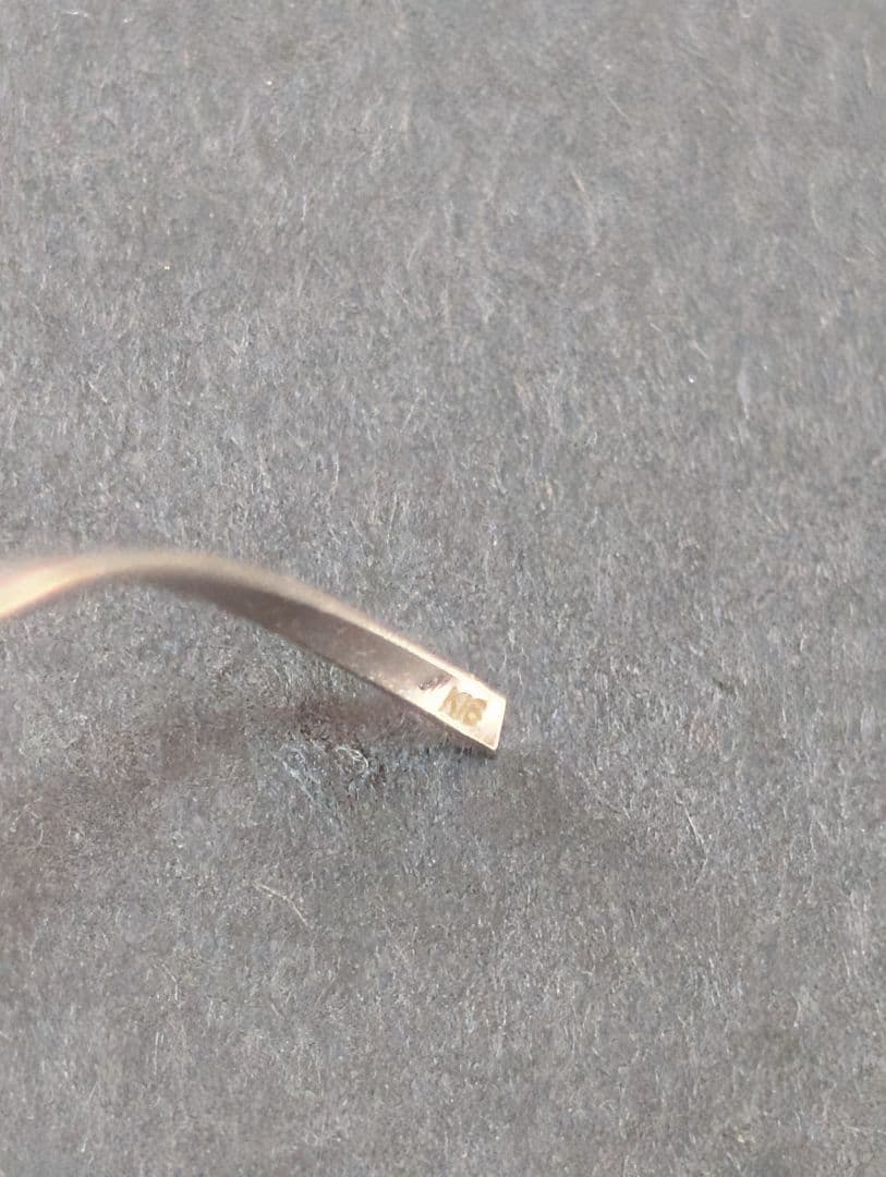 片耳　アメリカンピアス