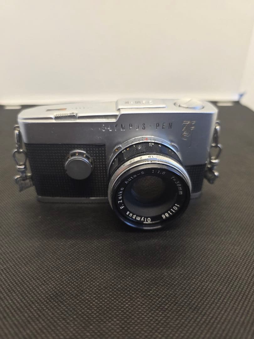 Olympus PEN-F レンジファインダーカメラ