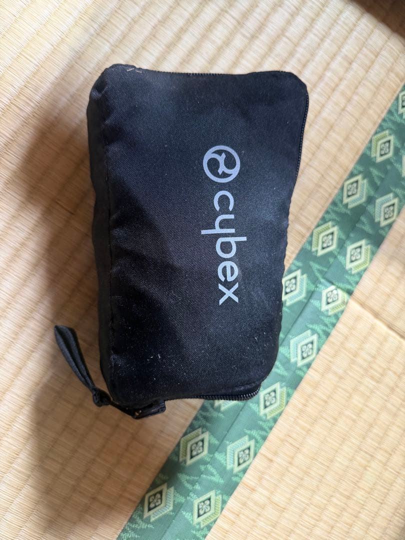 Cybex cloud Z2 i-Size ベースセット アダプター付　リベル