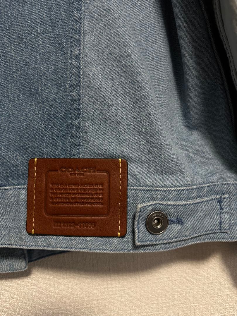 E*r様 限定値下げ[定価12万] COACH デニムジャケットライトブルー