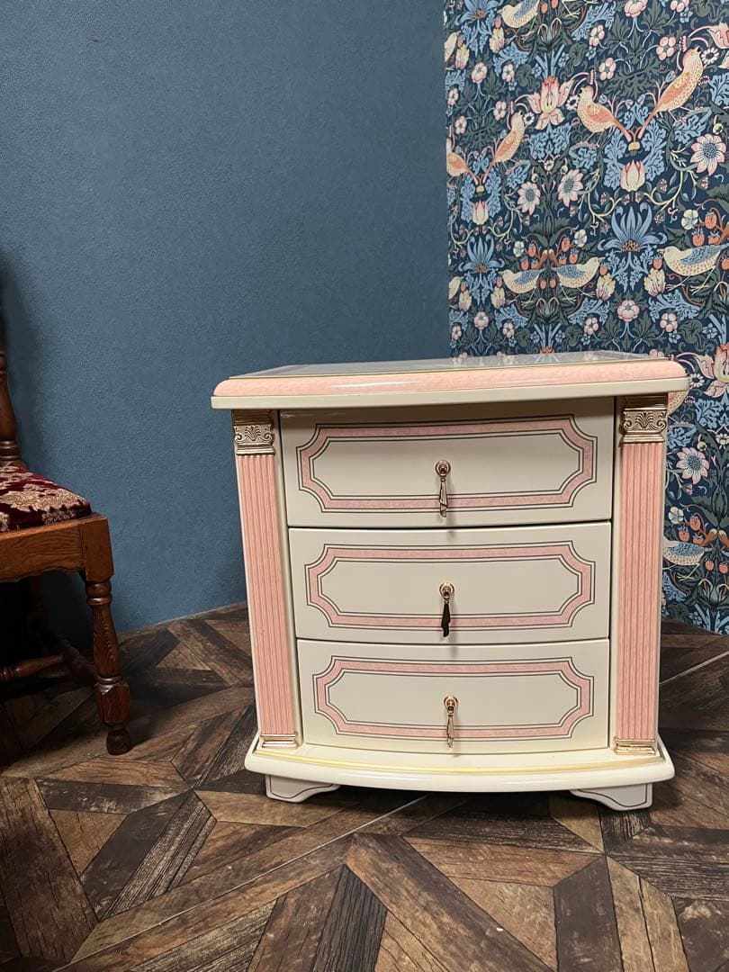 3段 チェスト 白家具 姫系 ロココ調 ピンク インテリア 箪笥 ミニチェスト