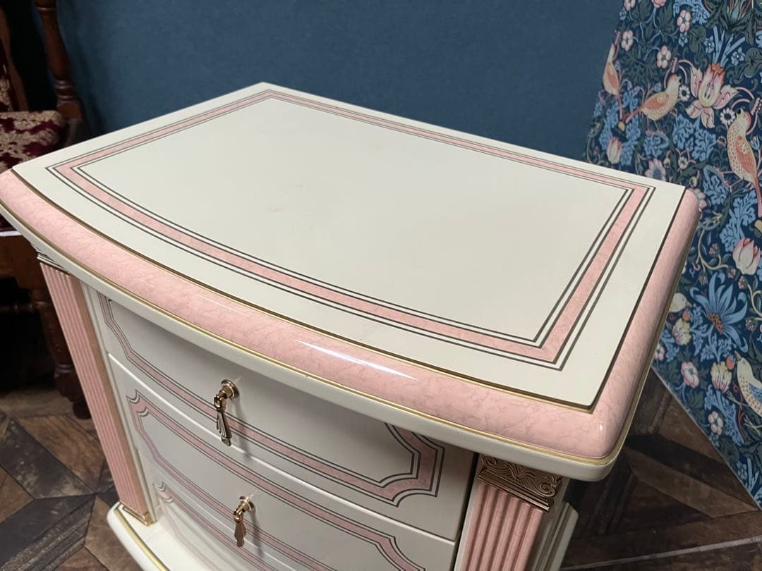 3段 チェスト 白家具 姫系 ロココ調 ピンク インテリア 箪笥 ミニチェスト
