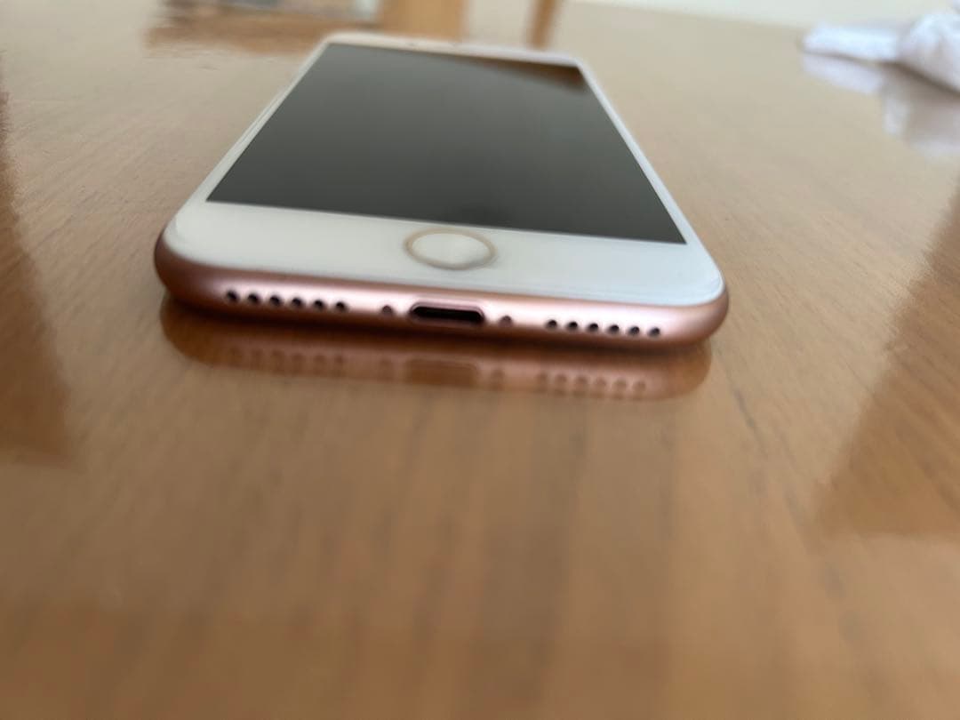 Apple iPhone8 ローズゴールド 本体 simロックあり