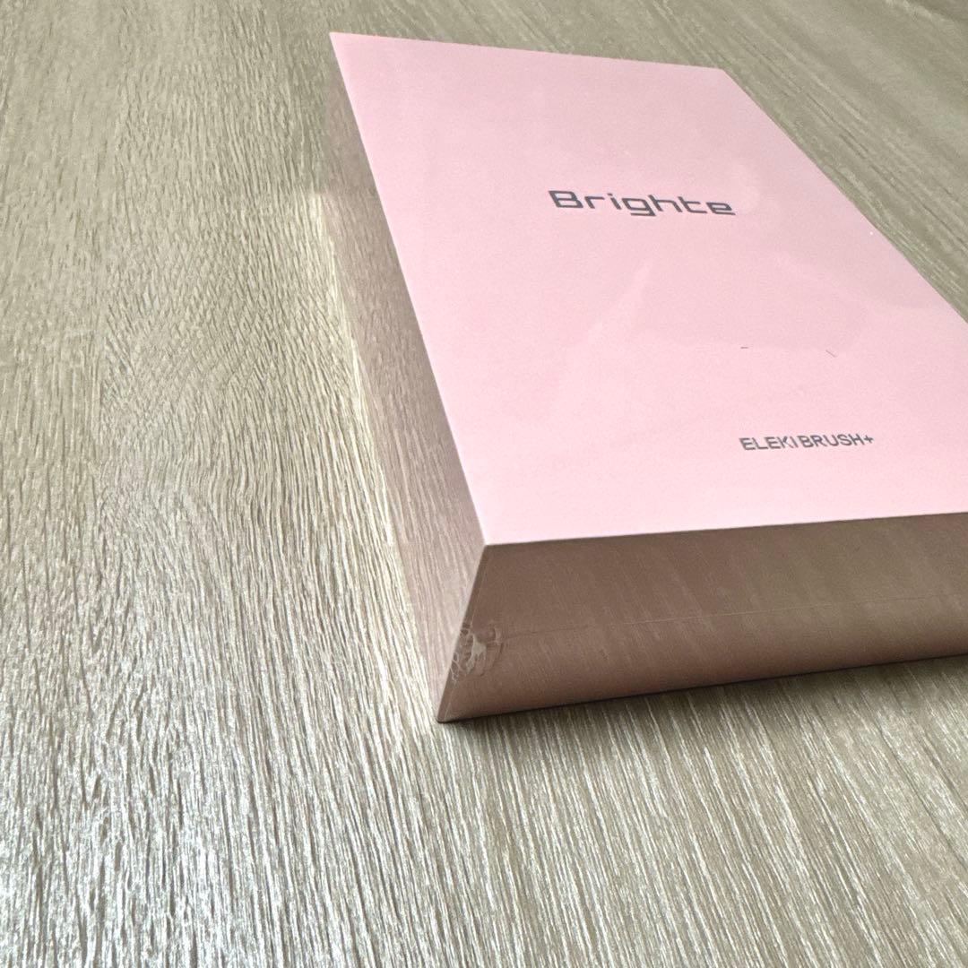 Brighte ELEKI BRUSH＋ 限定ピンクカラー