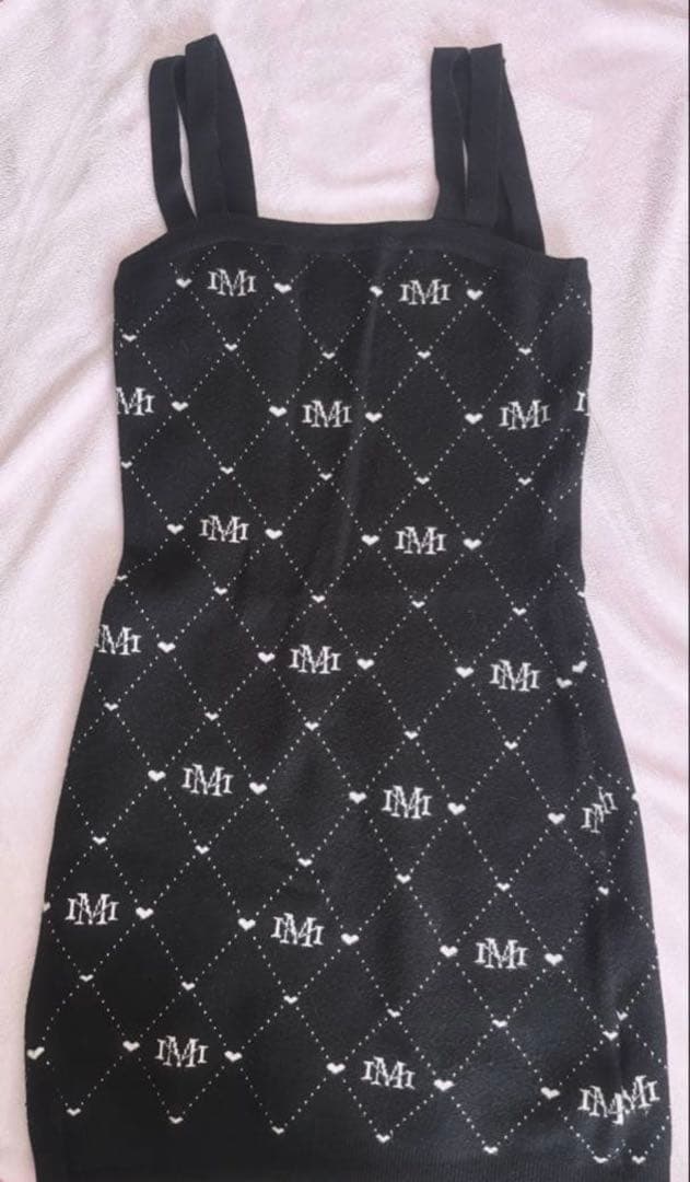 ミシェルマカロン モノグラムアンサンブルニットワンピース イモちゃん