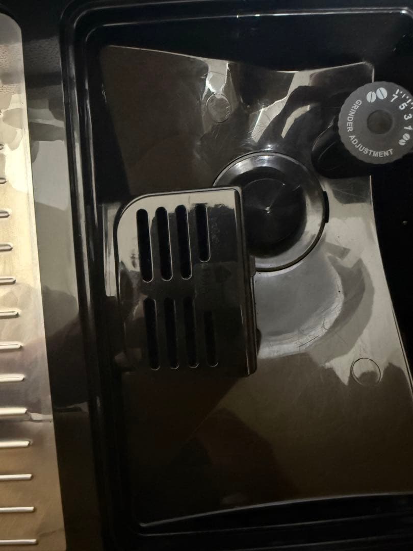 デロンギ(DeLonghi) ディナミカ ブラック ECAM35055B