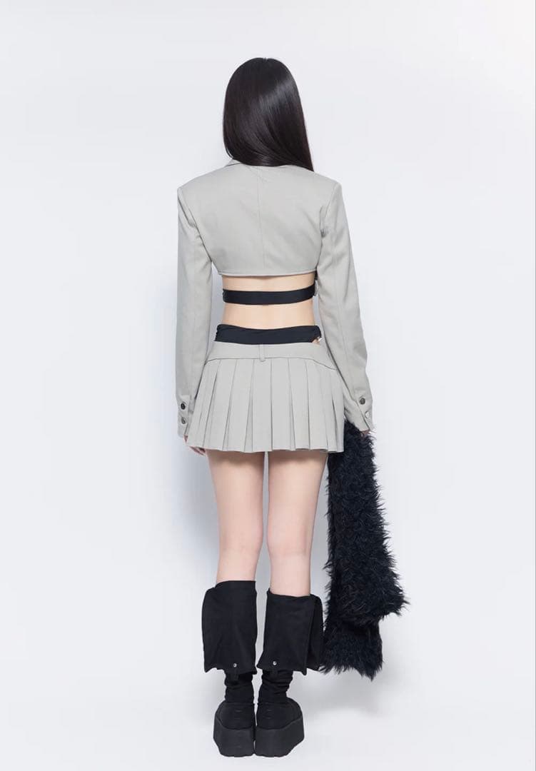 ザレッドスレッド S ring pleats skirt full グレー