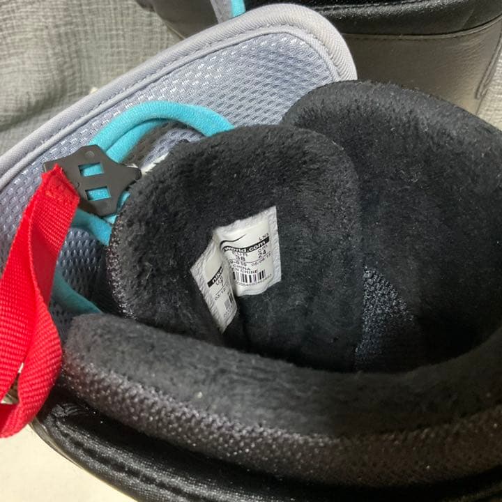 ナイキ　スノーボードブーツ　24センチ