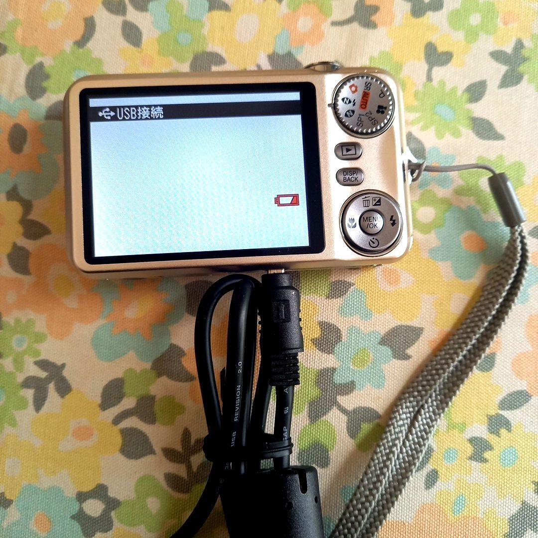 デジカメ 富士フィルム 14メガピクセル