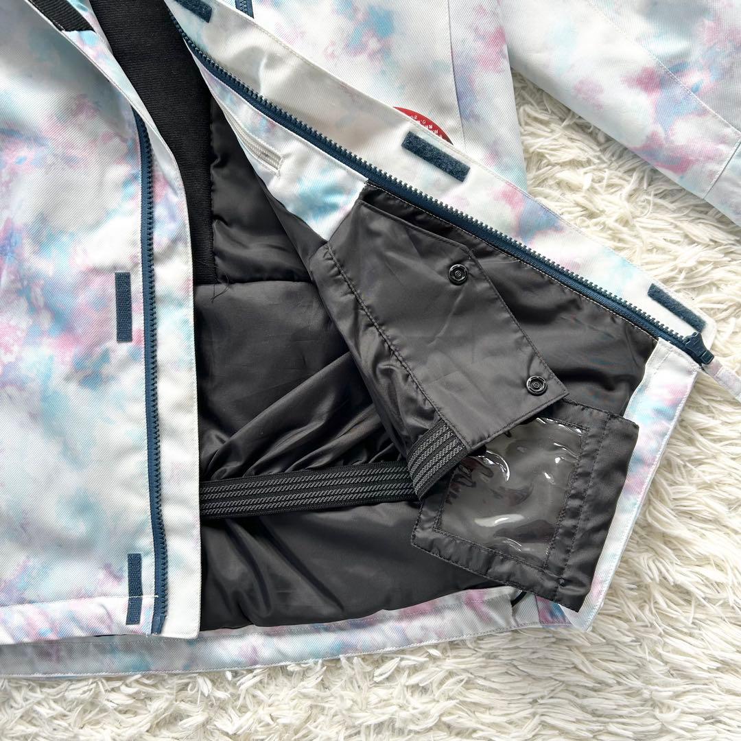 【新品】ARBN エアボーン　レディース　スノースキーウェア　上下セット M