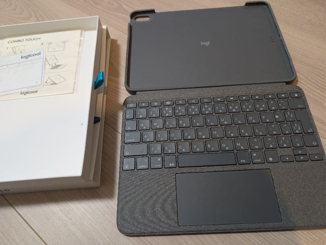 Combo Touch iPad Air 第4/5世代対応