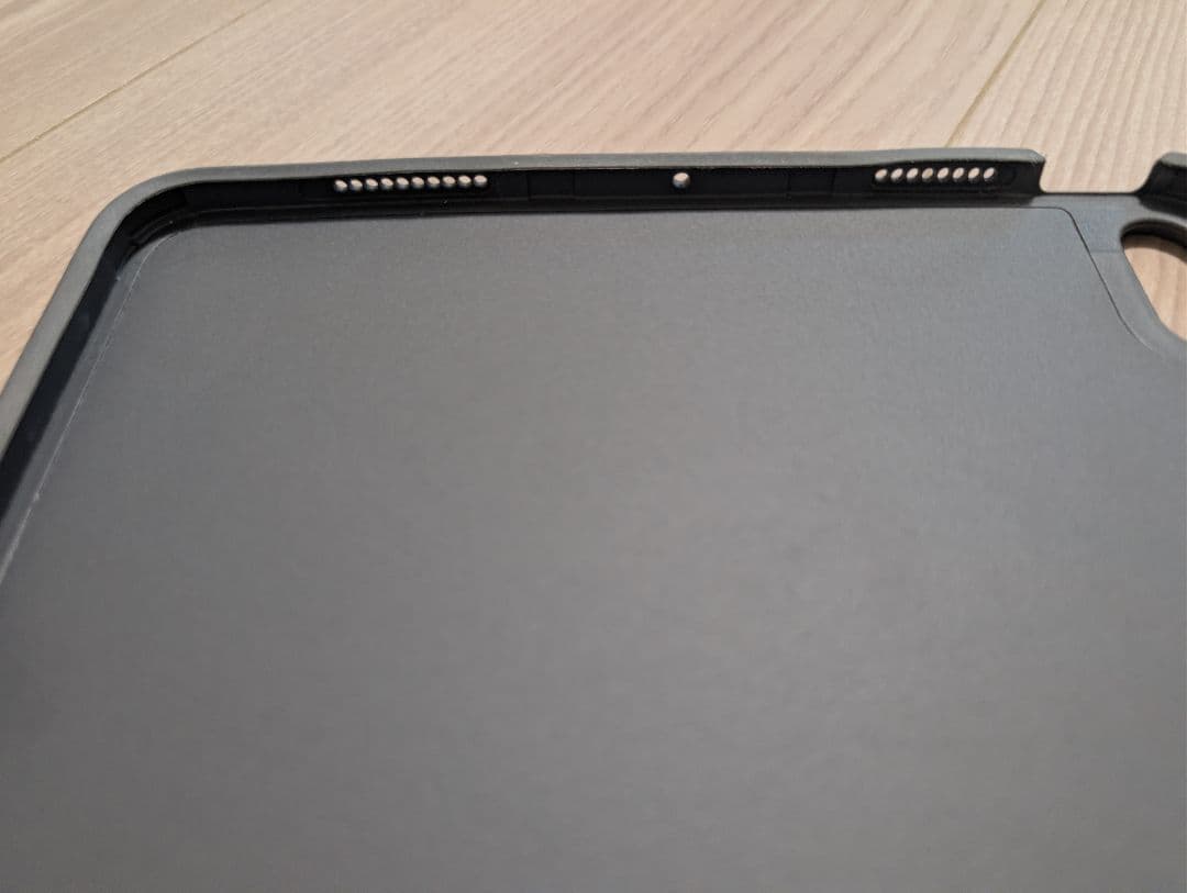 Combo Touch iPad Air 第4/5世代対応