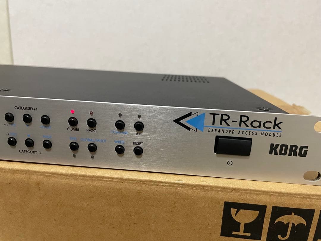 【希少・DI-TRI増設】KORG TR-RACK 完備品 バックライト良好