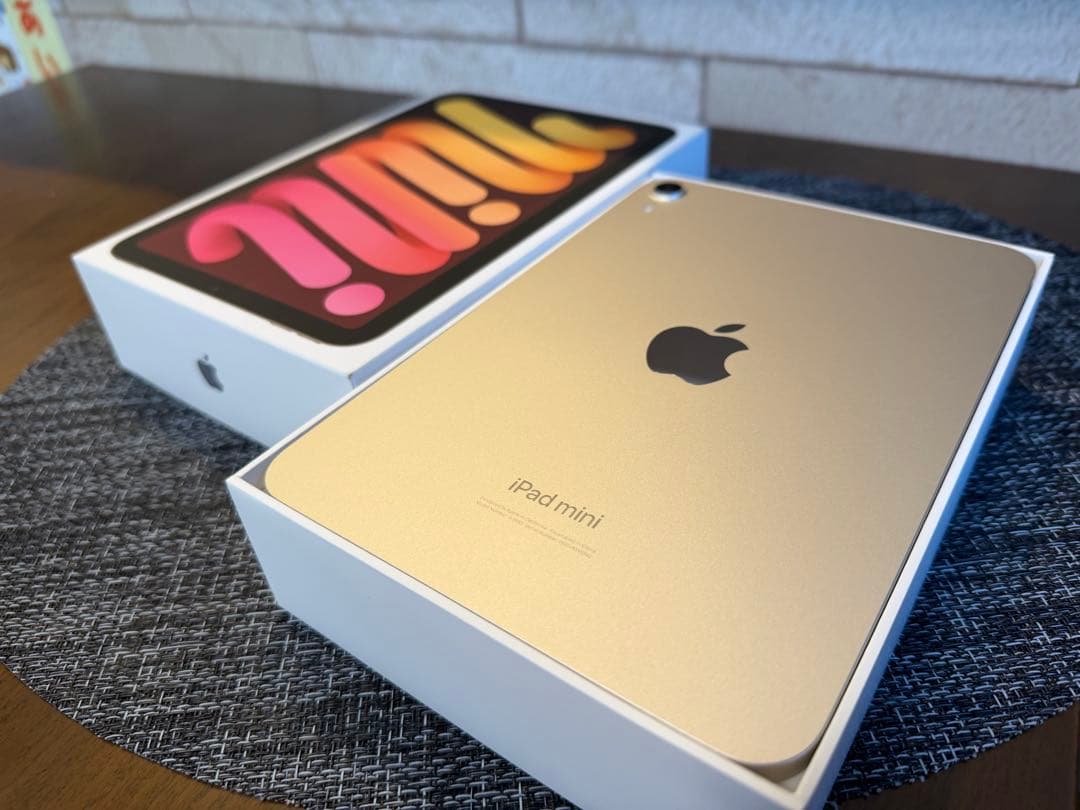 【美品】iPad mini（A17Pro）128GBWi-Fi スターライト本体