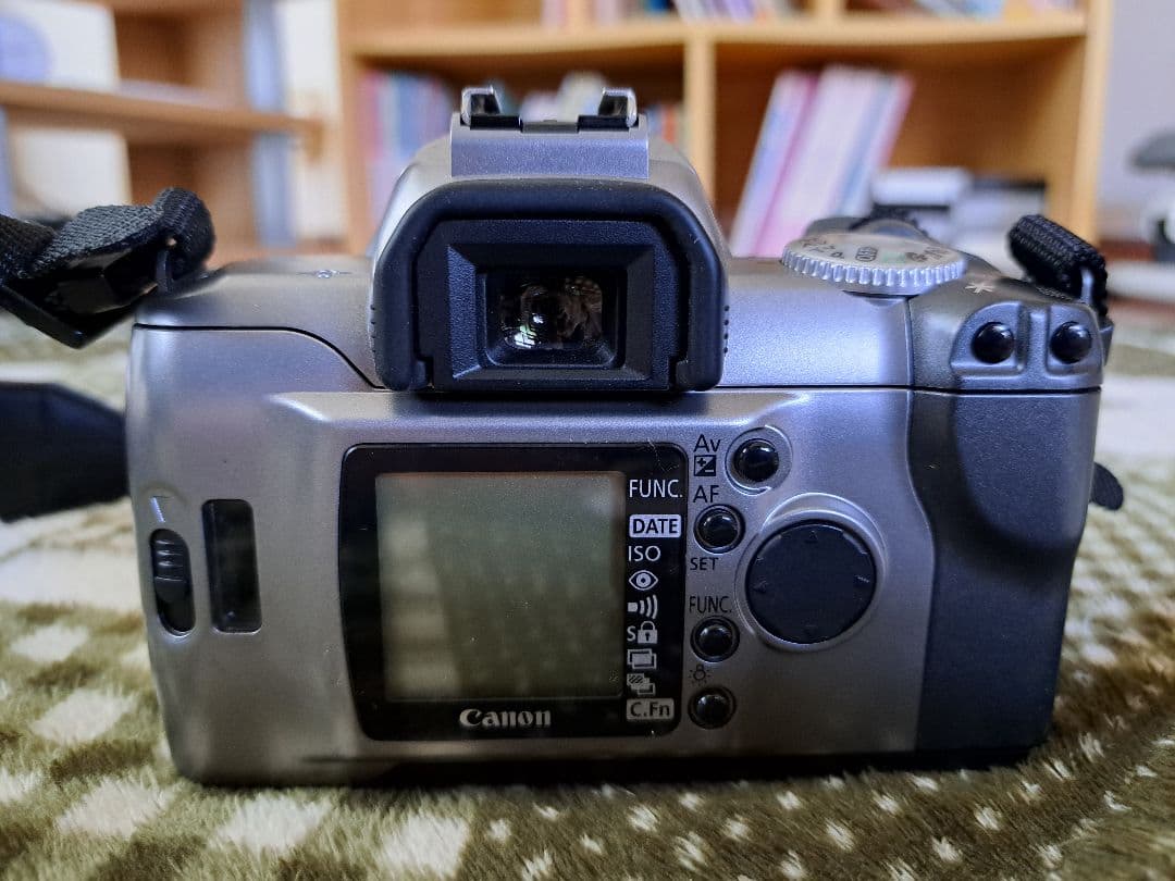 Canon EOS Kiss 7 一眼レフカメラ