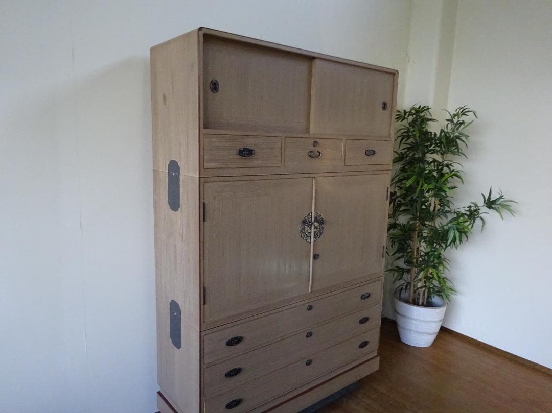 サト　総桐箪笥　着物箪笥　防虫　防湿　和タンス　チェスト