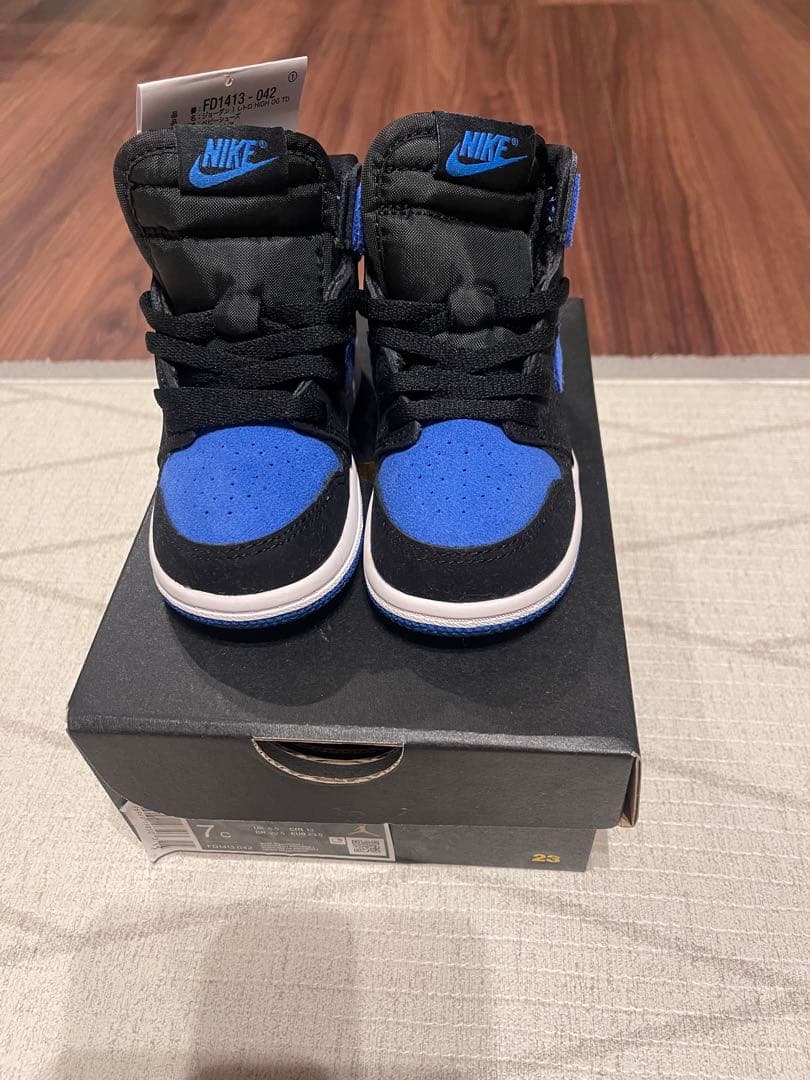 キッズ 13cm Nike jordan 1 ナイキ