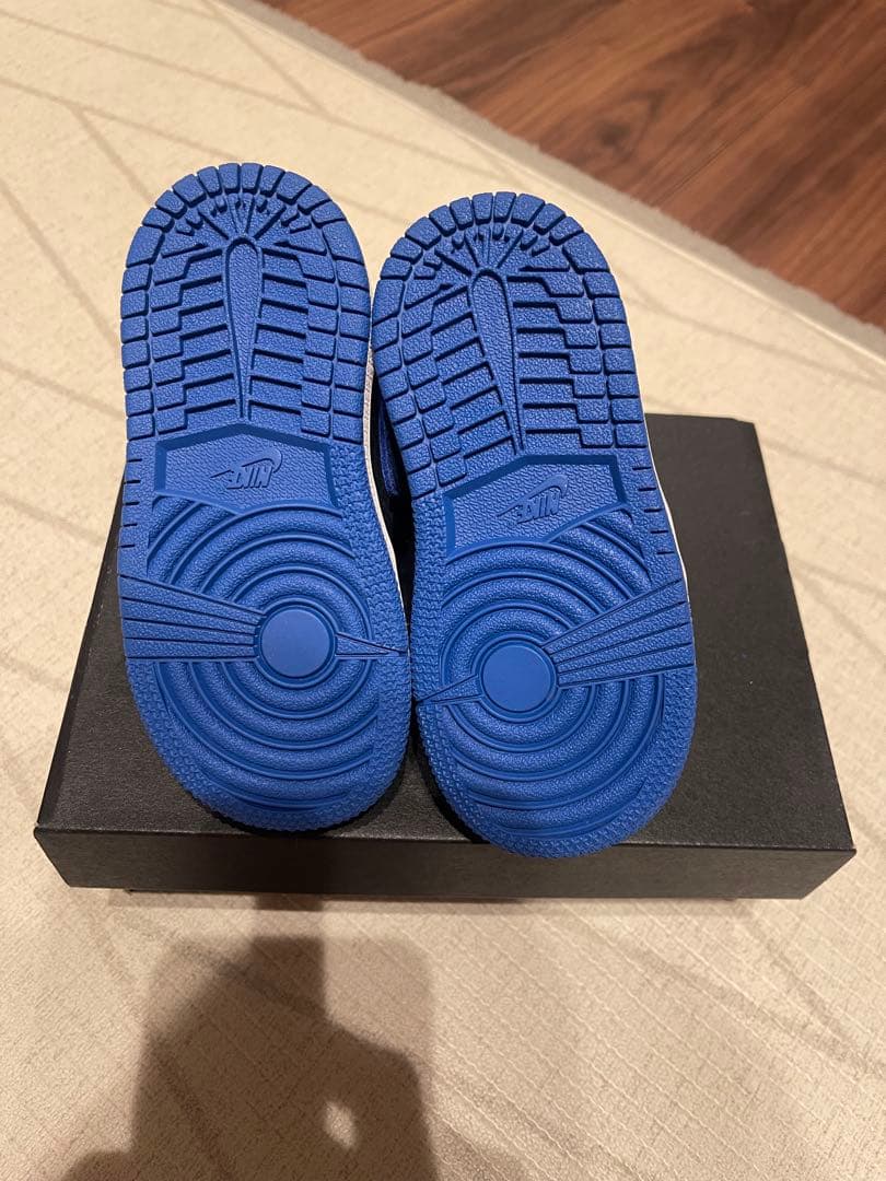 キッズ 13cm Nike jordan 1 ナイキ