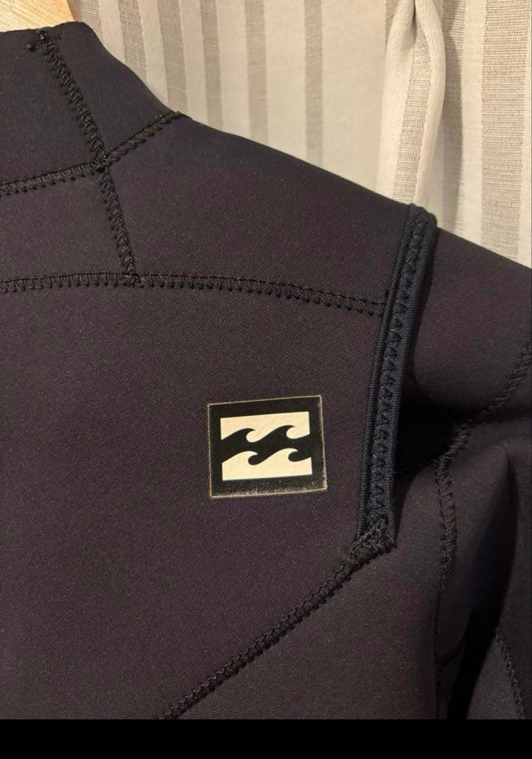 Billabong Revolution フルスーツ ブラック