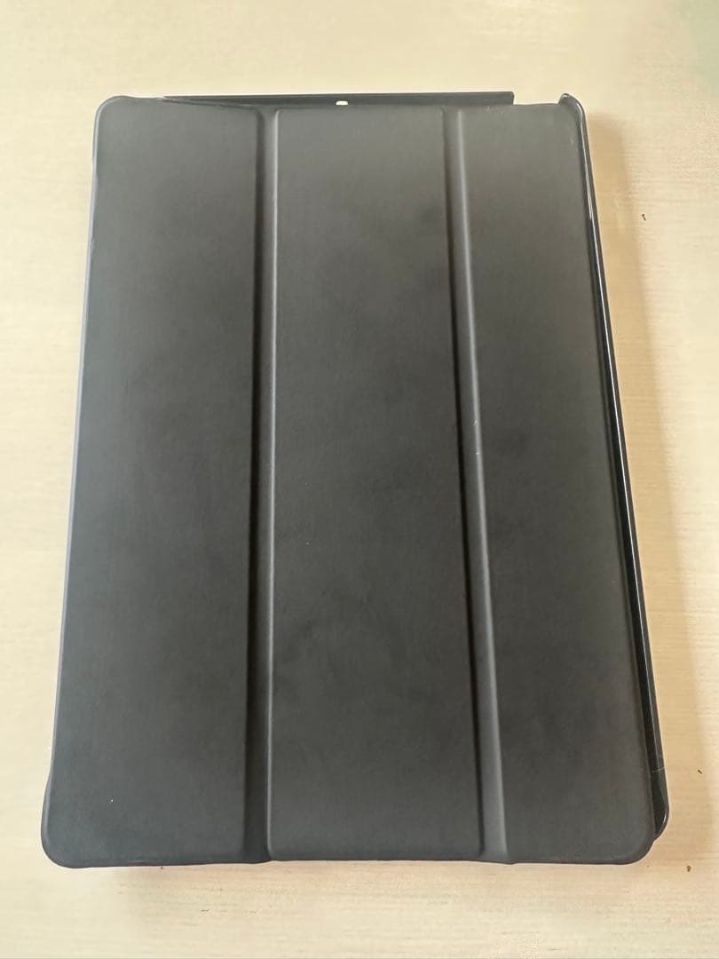 【未使用】Apple iPad シルバー 本体　第7世代　32GB