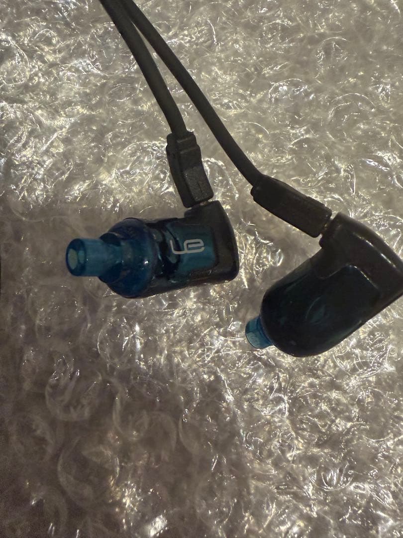 【UE 10 Pro】Triple.fi 10 Pro【リケーブル済】