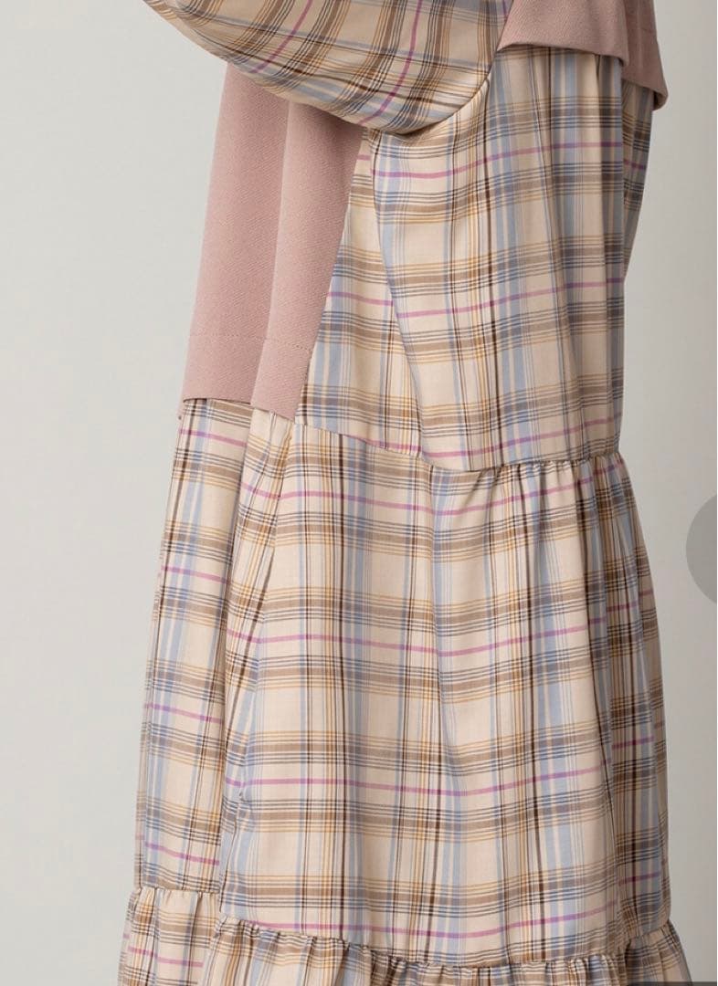 美品ローズティアラチェック切替ドッキングチュニックワンピ大きいサイズ46ベージュ