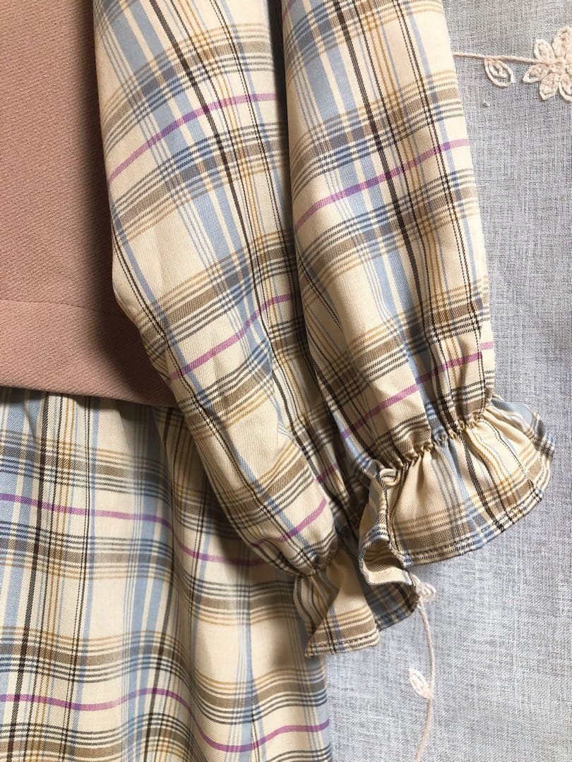 美品ローズティアラチェック切替ドッキングチュニックワンピ大きいサイズ46ベージュ