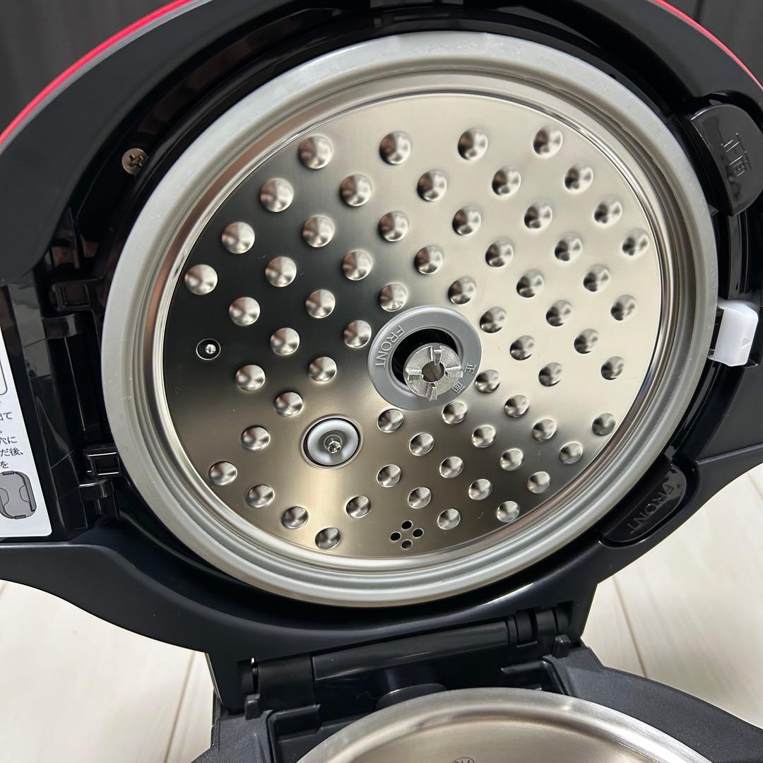 【美品】シャープ ヘルシオ ホットクック 1.6L レッド KN-HT16E