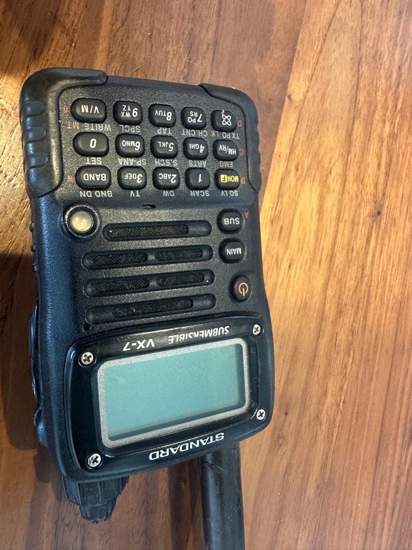 トランシーバー standard VX-7