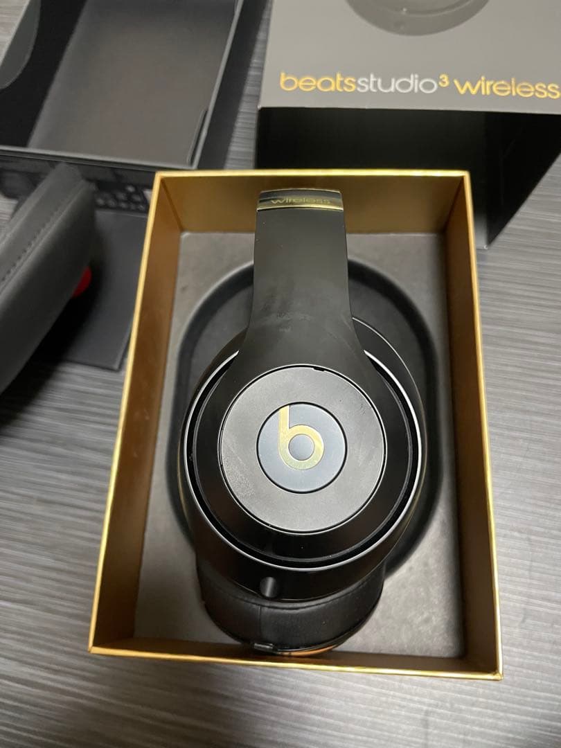 beats studio3 wireless ブラック/ゴールド