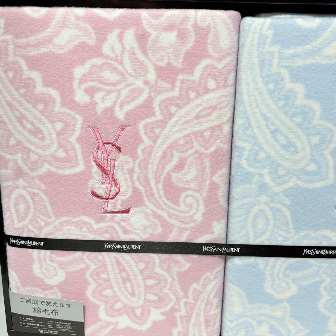 イヴ・サンローラン　綿毛布2P YSLロゴ　ペイズリー柄　ブルー　ピンク　ペア