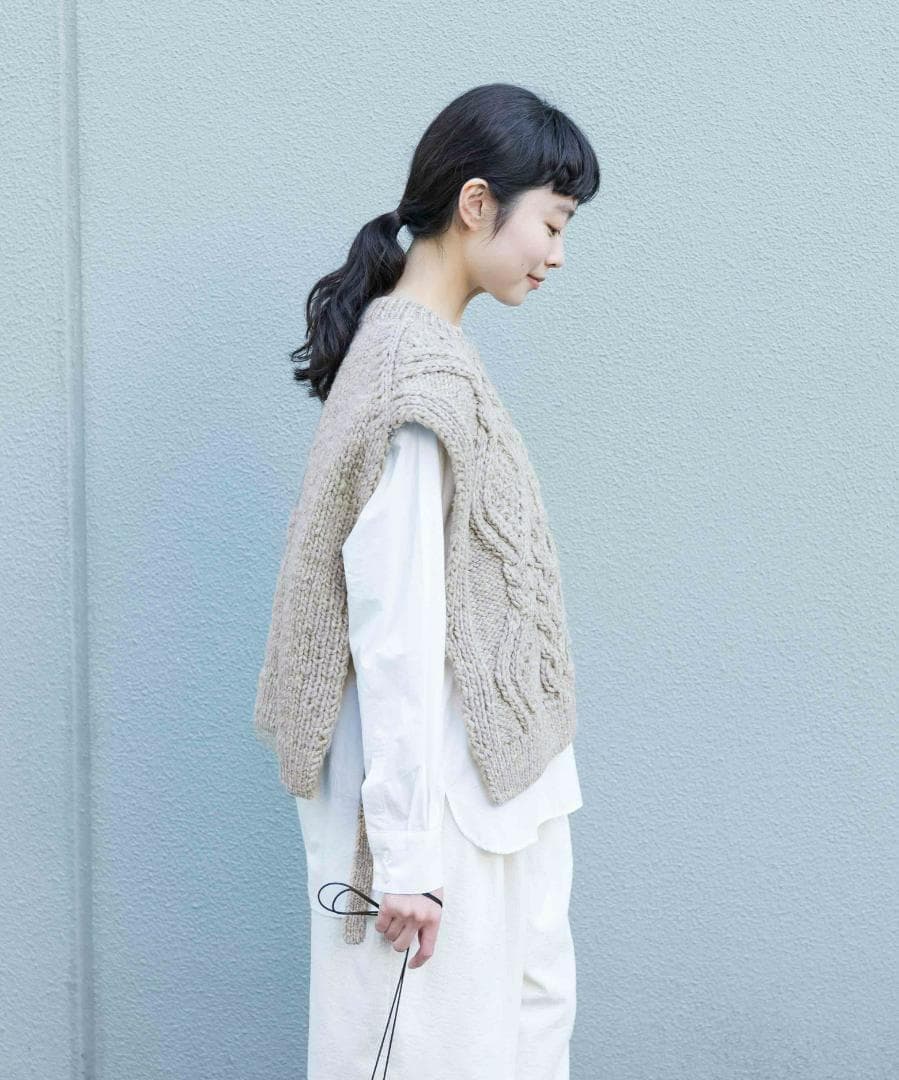 新品◆かぐれ◆ペルーアランニットベスト《GRAY》アーバンリサーチ