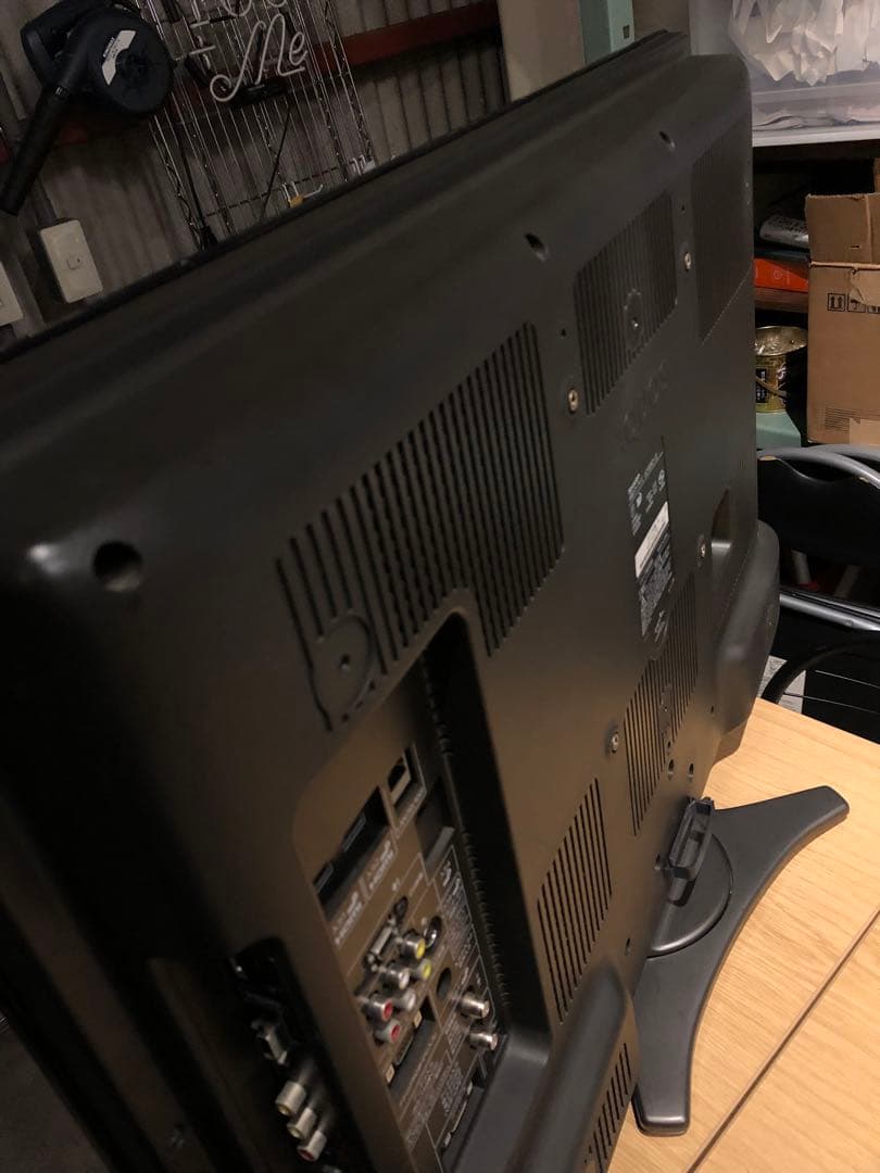 SHARP 液晶テレビ 32インチ　2010年製